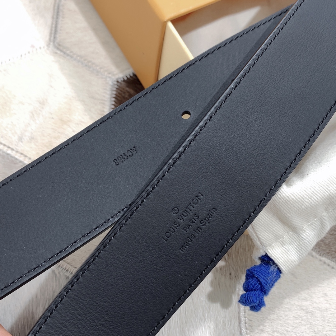 L*ouis V*uitton Belts Top Quality 40MM