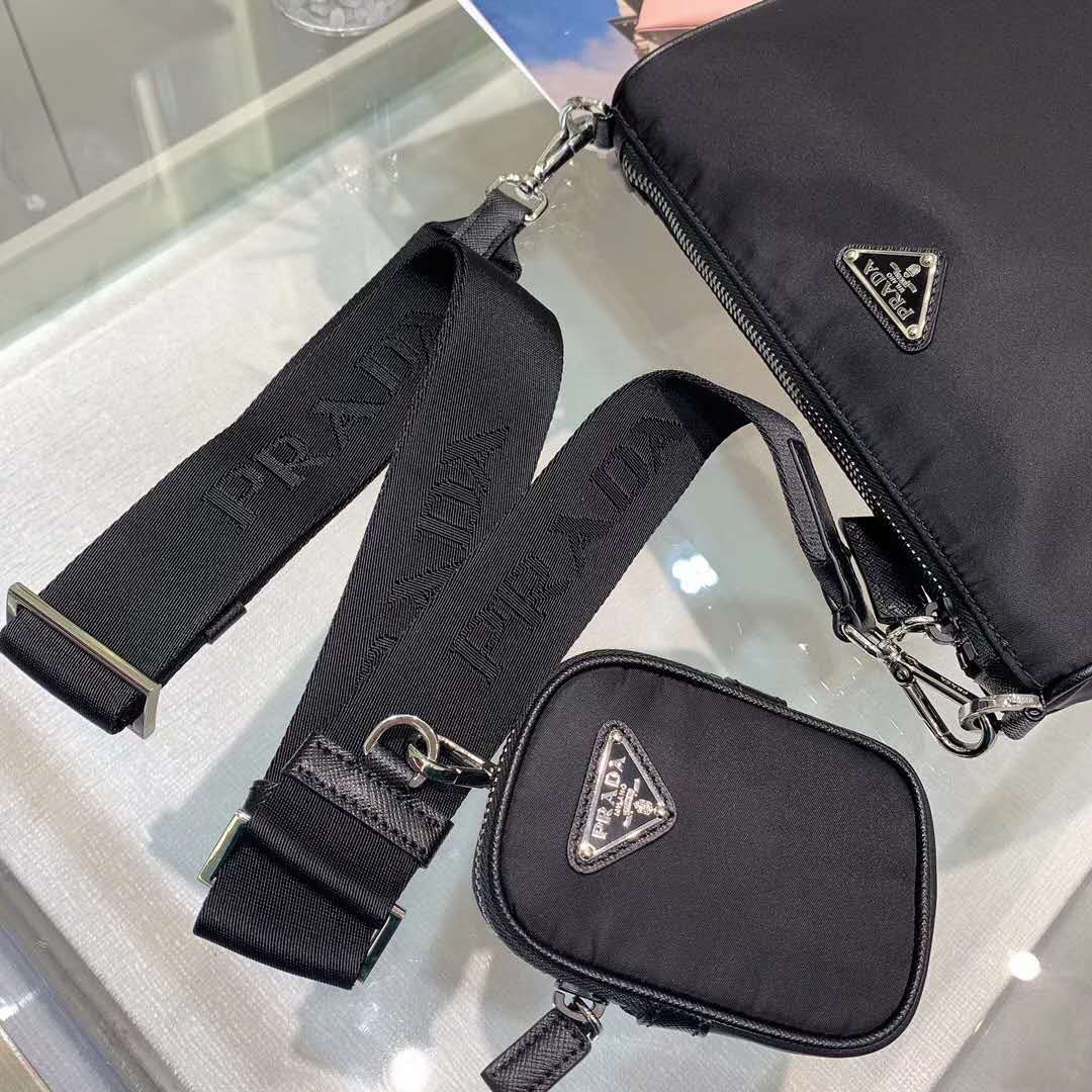 P*rada Bag Top Quality 24*18.5*6CM
