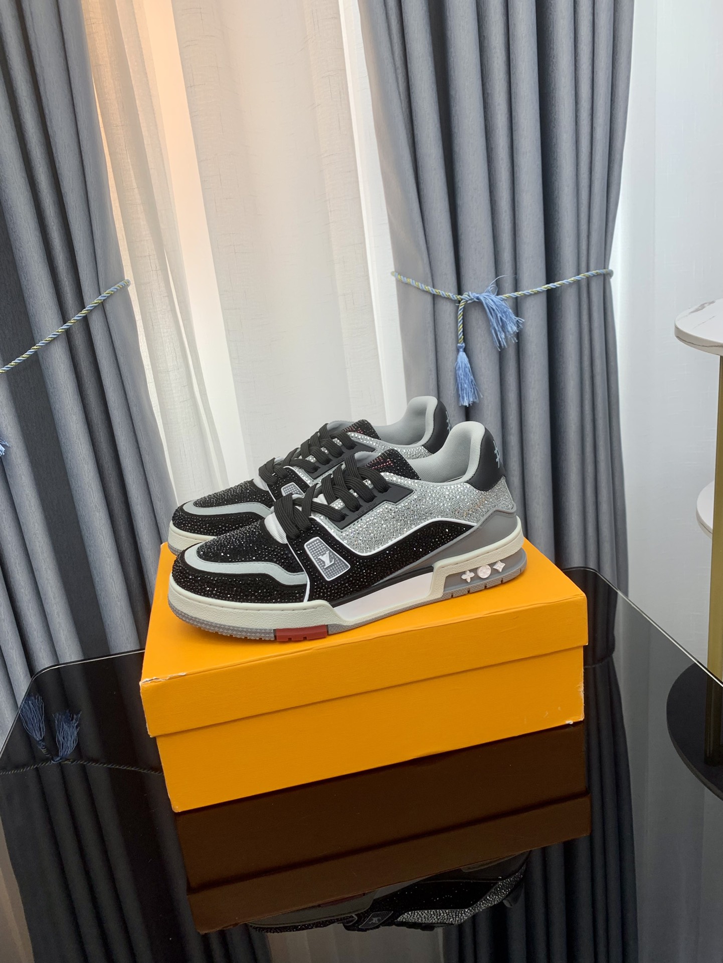 Men Women L*ouis V*uitton Top Sneakers