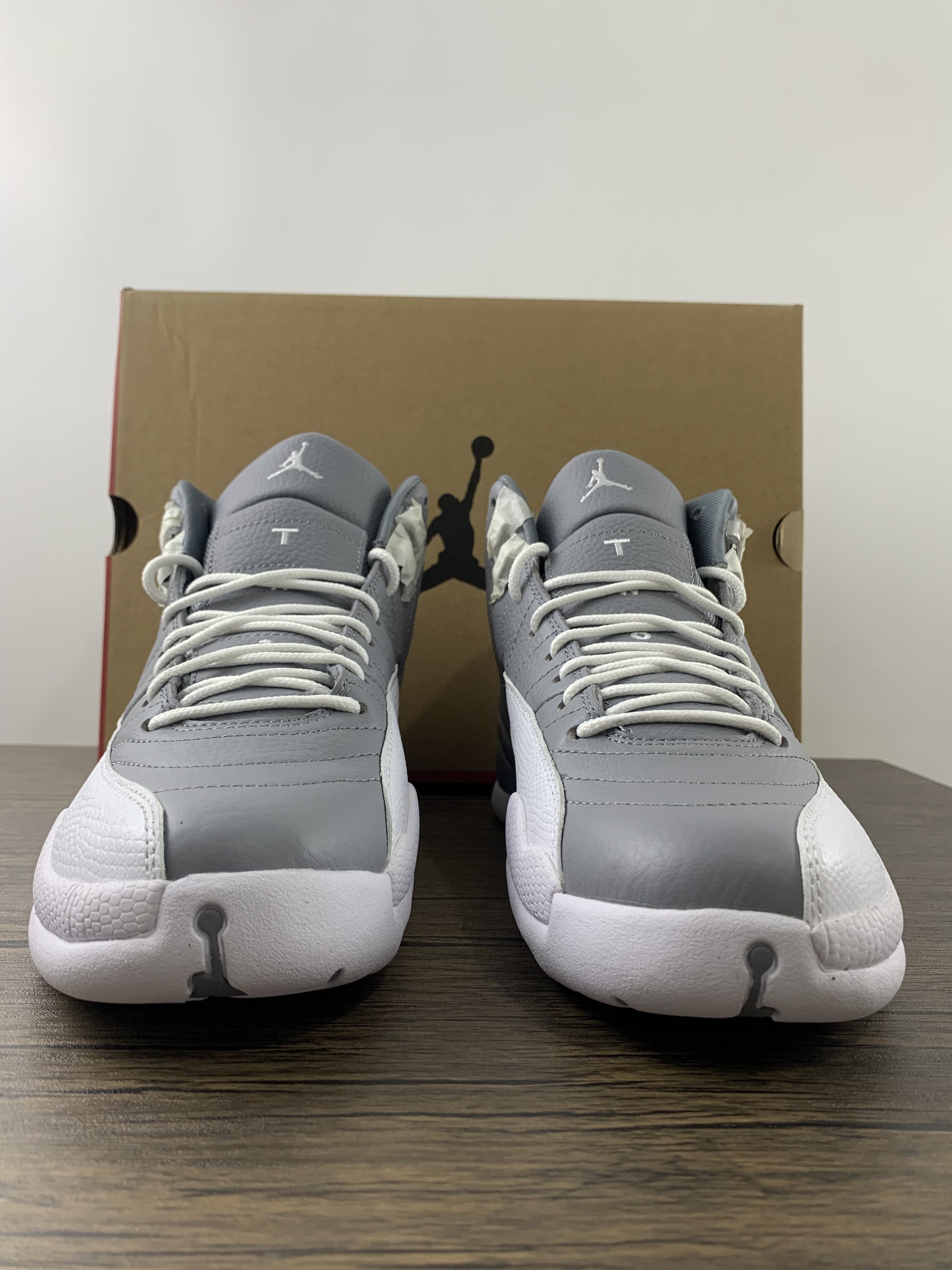 Air Jordan 12
