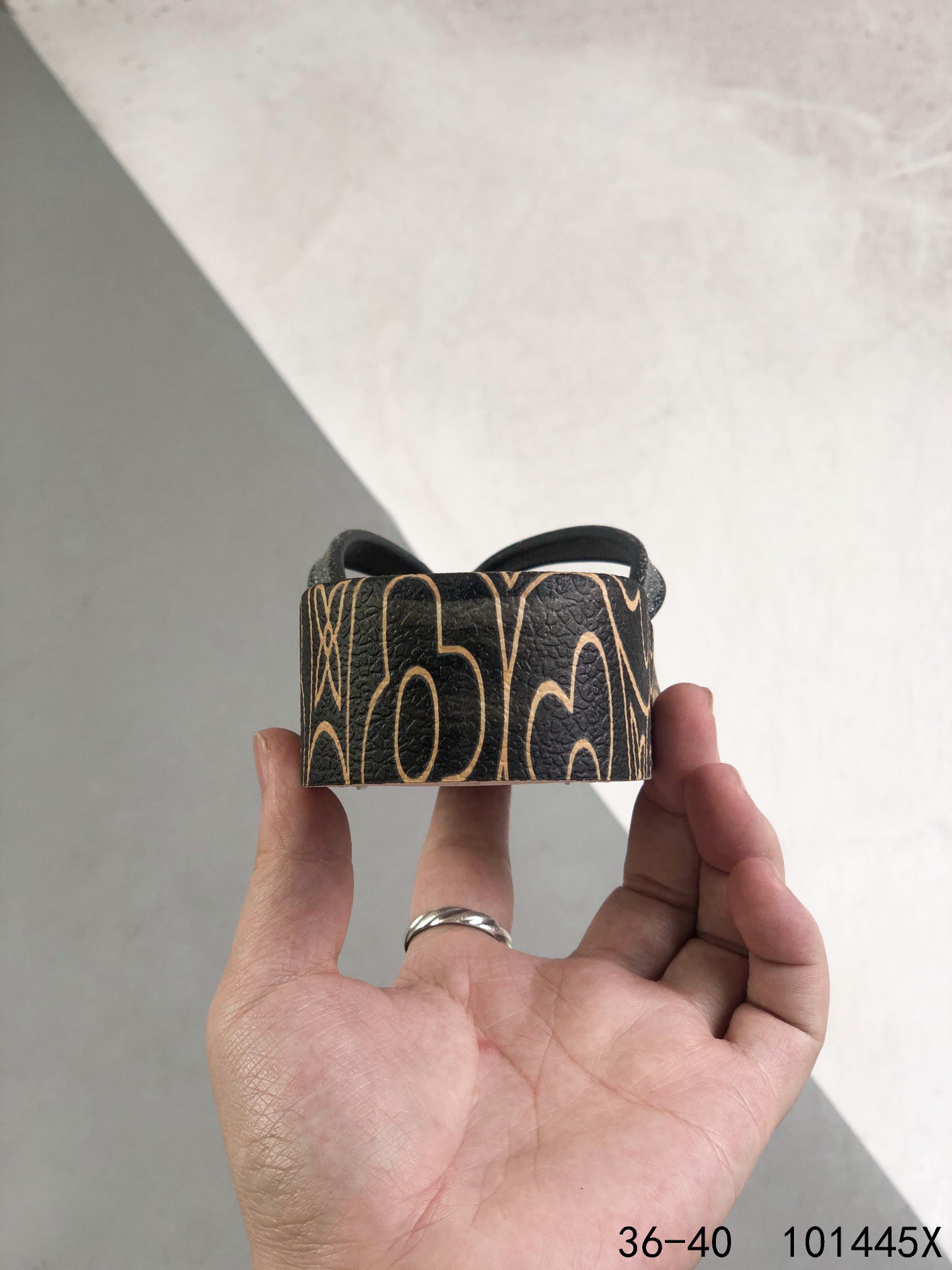 Women L*ouis V*uitton Top Slippers