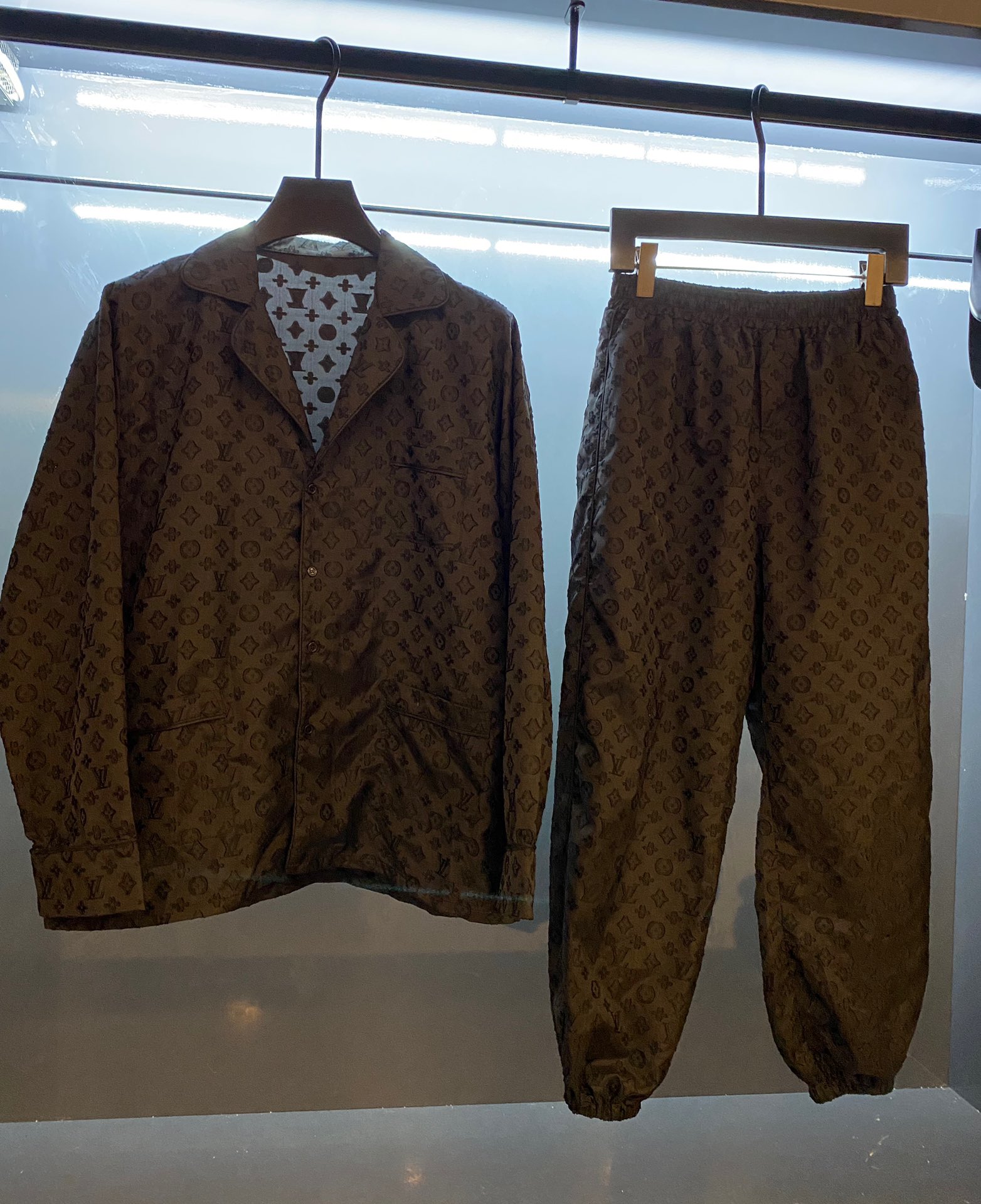 Men Jacket/Sweater Top Quality