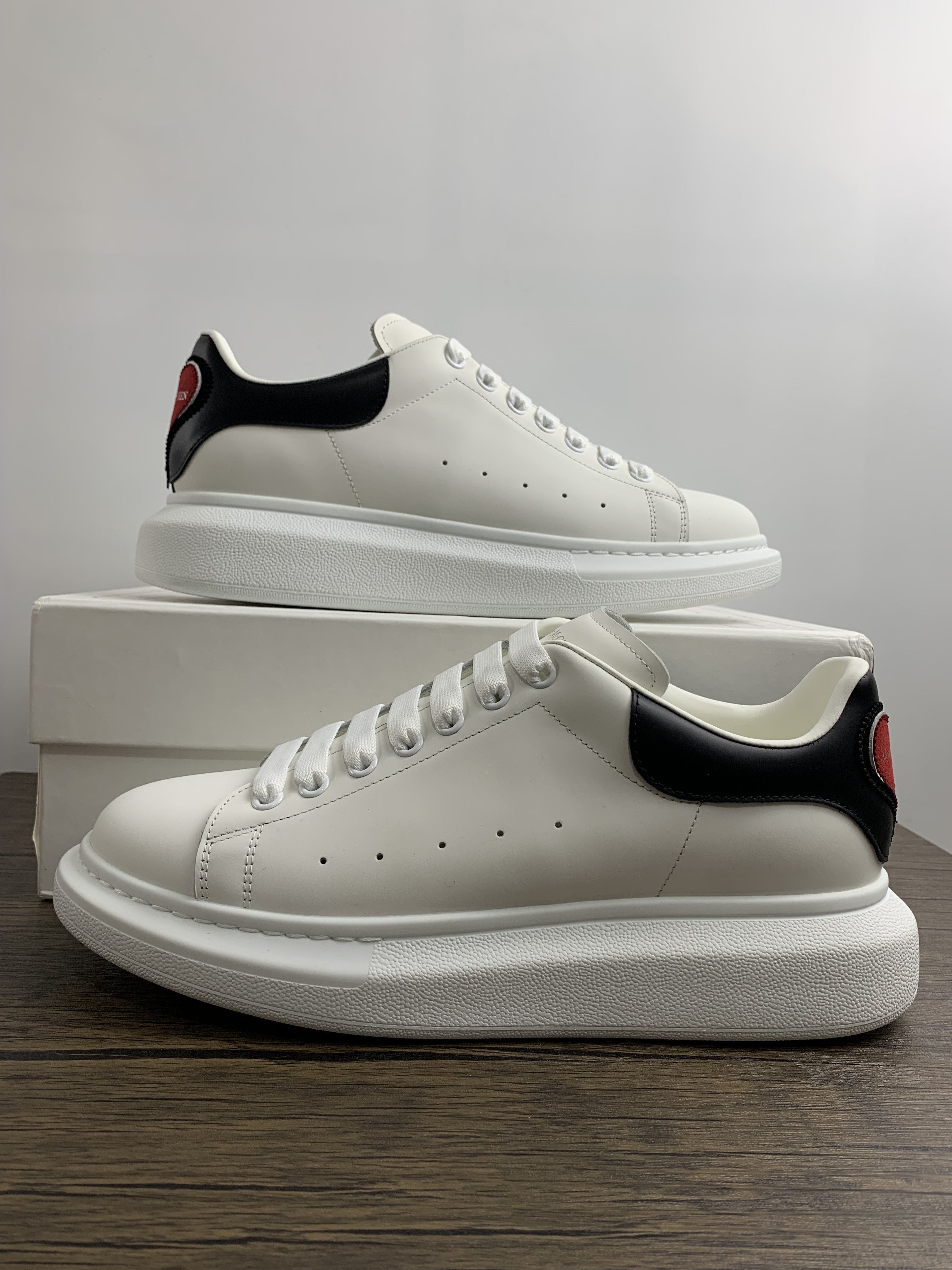 Men Women A*lexander M*cqueen Top Quality Sneaker