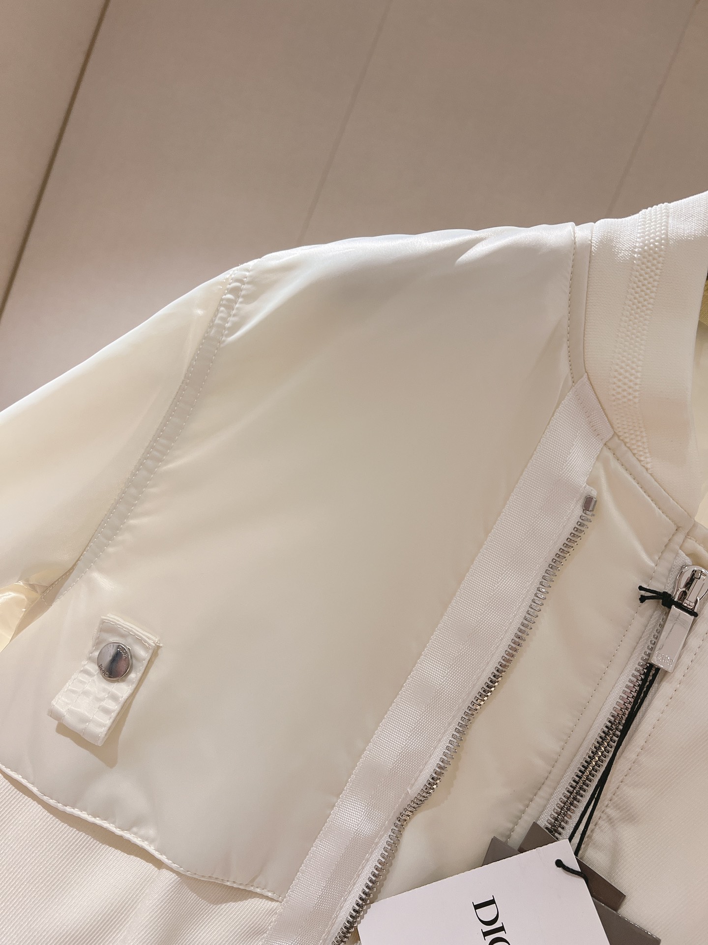 Men Jacket/Sweater Top Quality