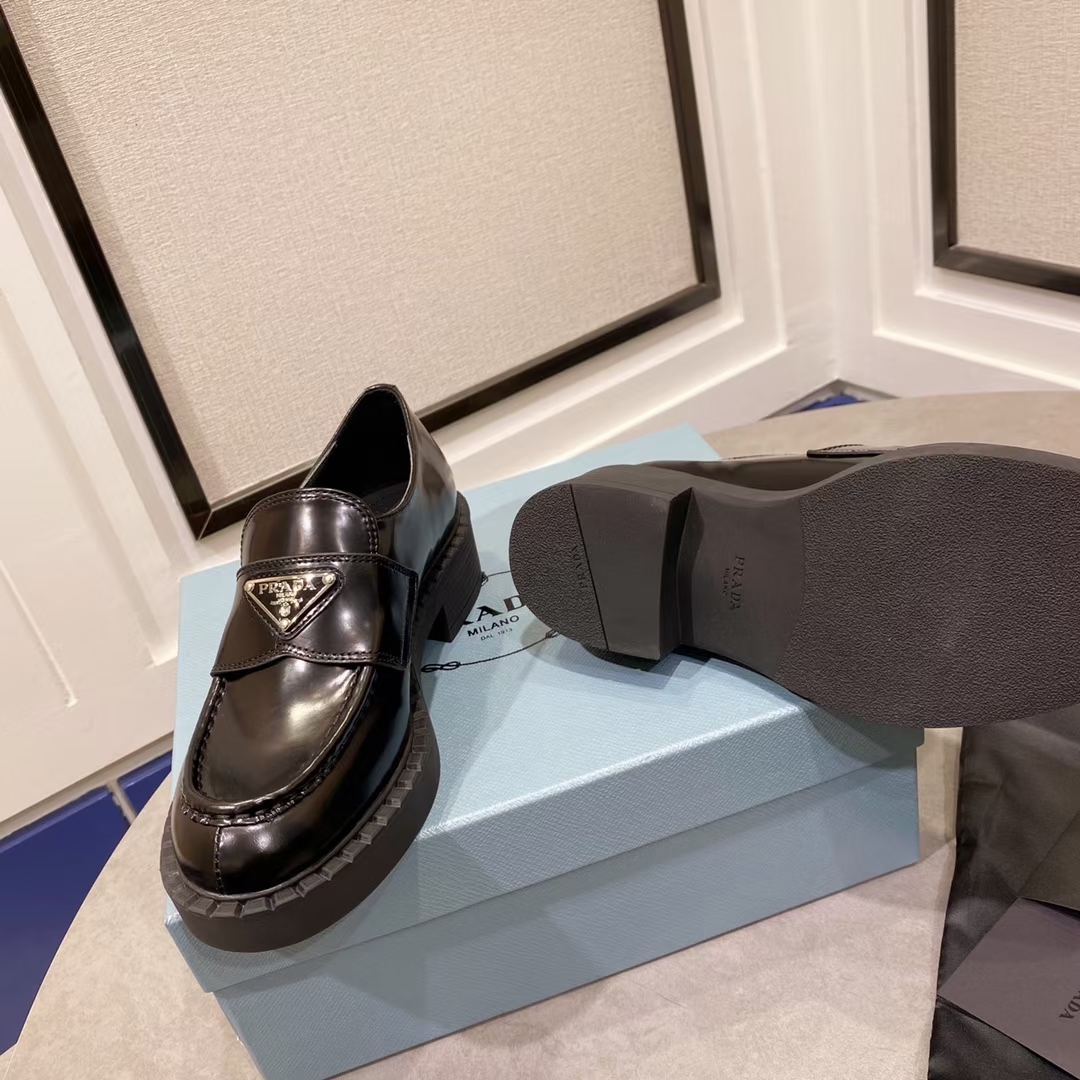 Women P*rada Top Sneaker