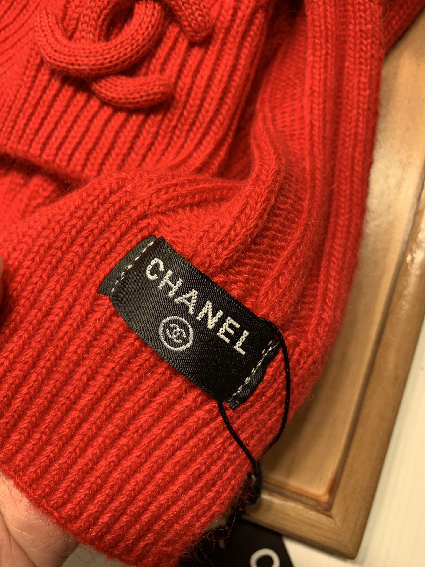 Women Men Hat+Gloves+The scarf C*hanel