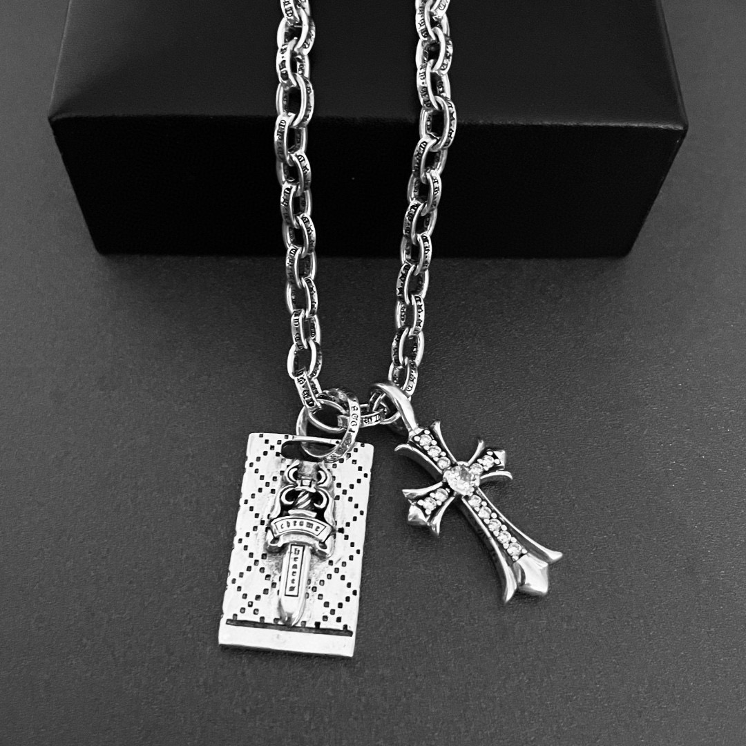 Copy Necklace C*hrome H*earts