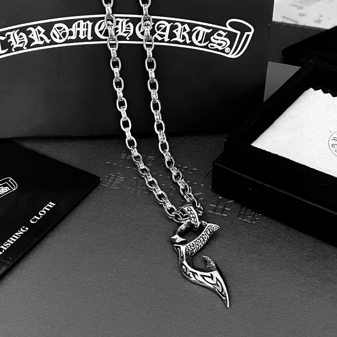 Necklace C*hrome H*earts