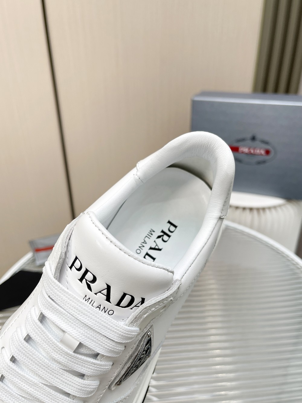 Men P*rada Top Sneaker （ ）