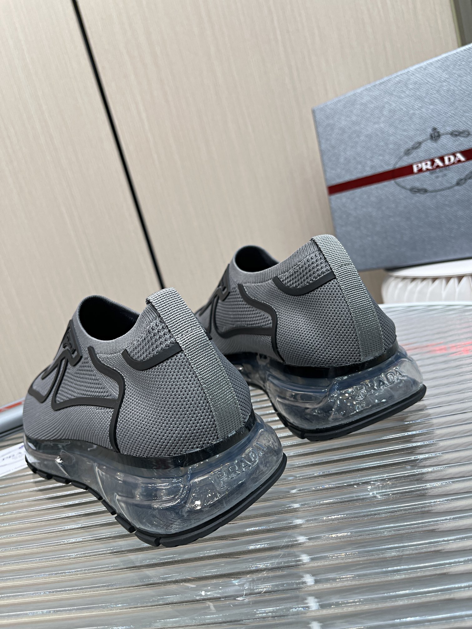 Men P*rada Top Sneaker （ ）