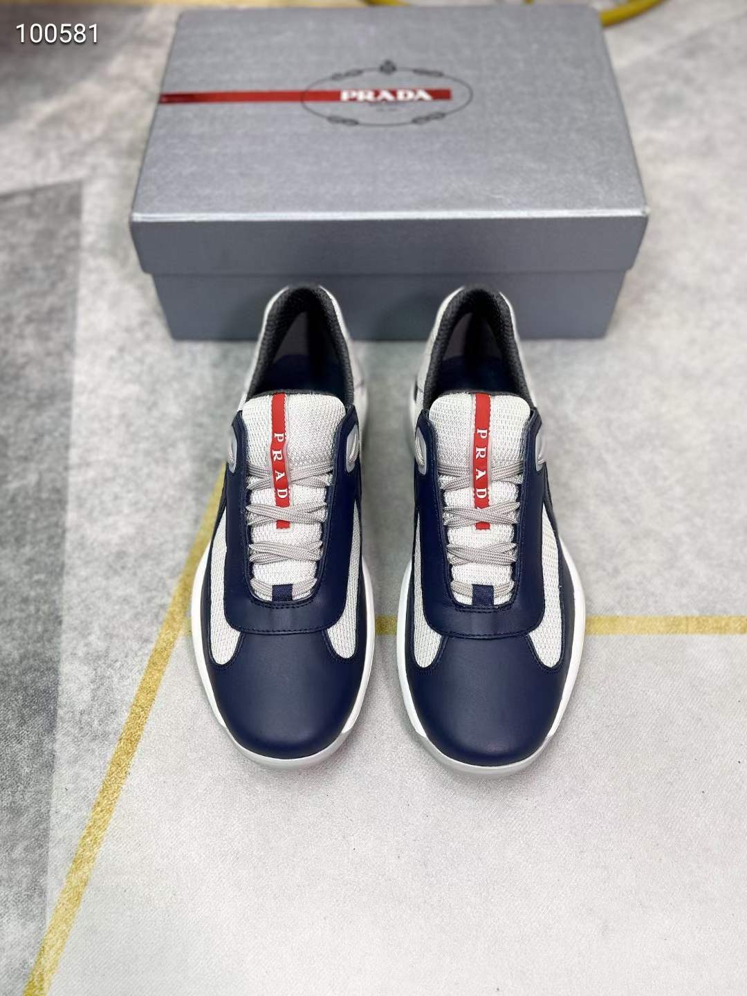 Men P*rada Top Sneaker （ ）