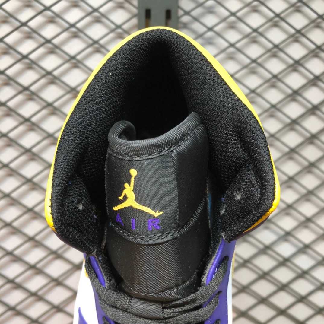 Nike Air Jordan 1 High AJ1