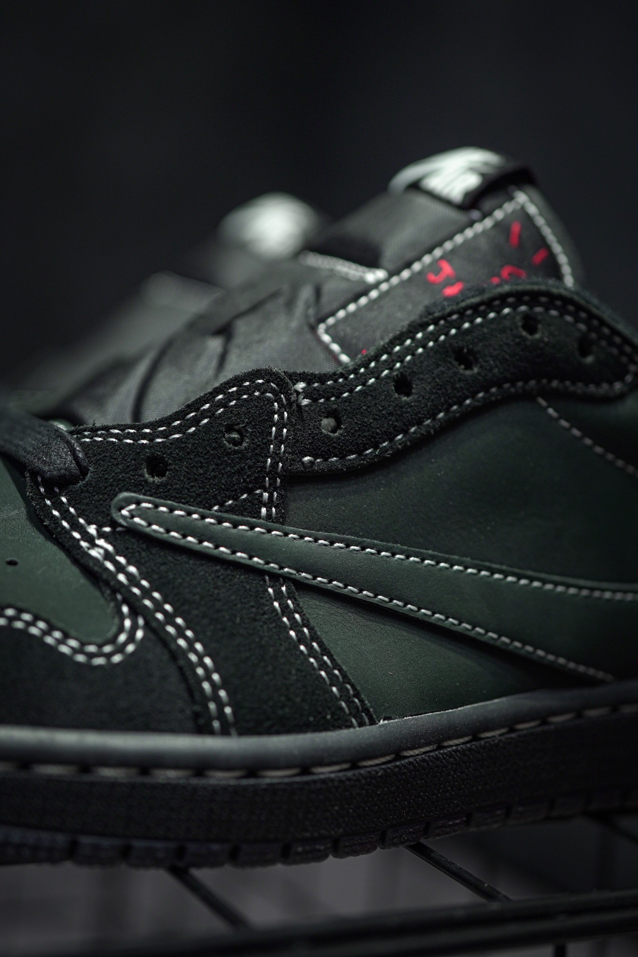 T*ravis S*cott Nike Air Jordan 1 low AJ1