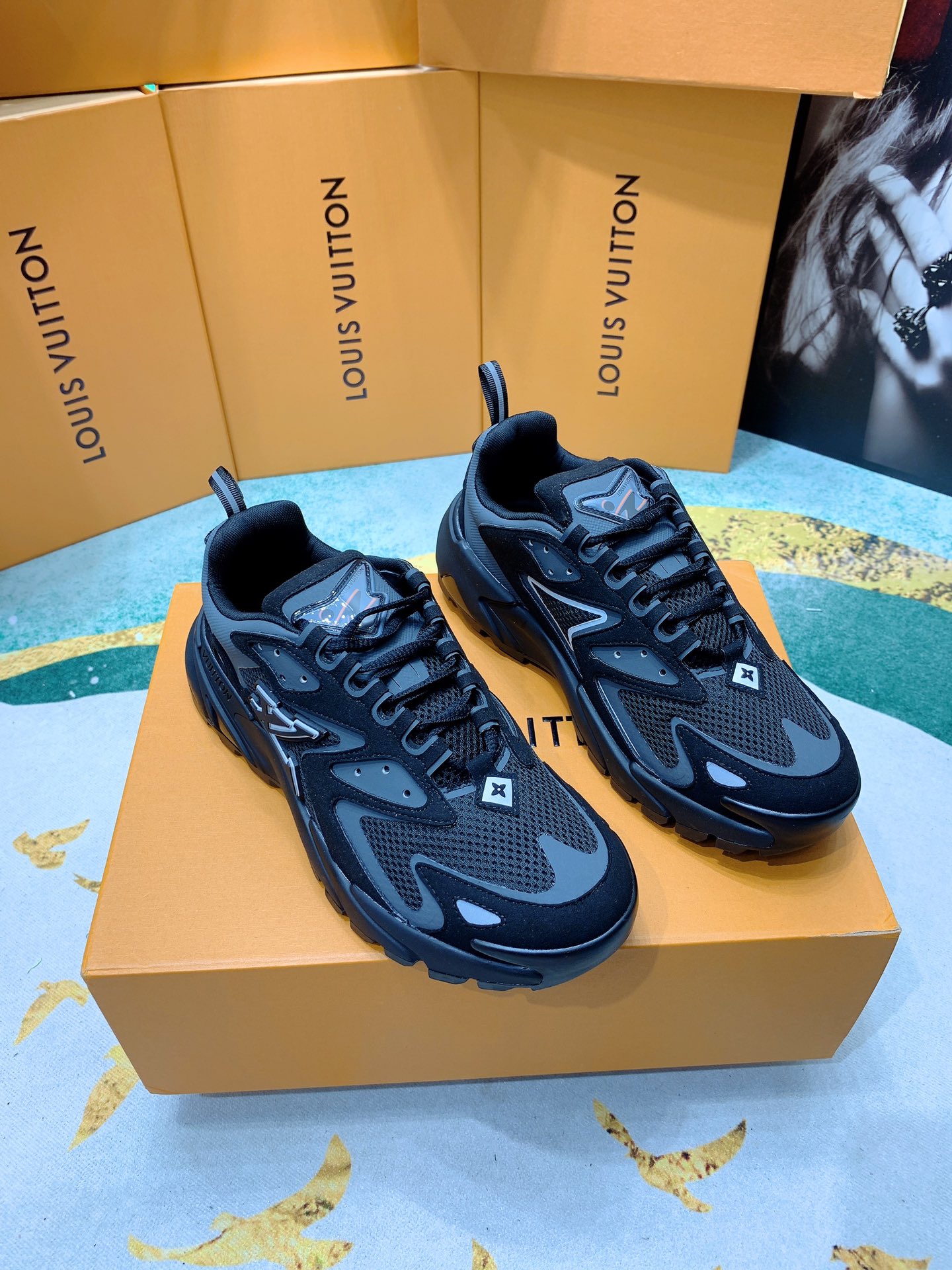 Men L*ouis V*uitton Top Sneaker