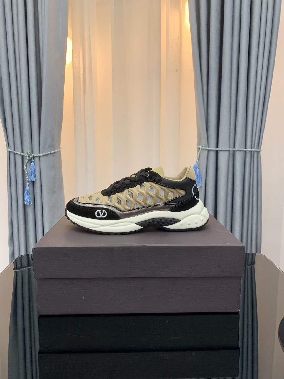 Women Men V*alentino Sneakers Maikesneakers