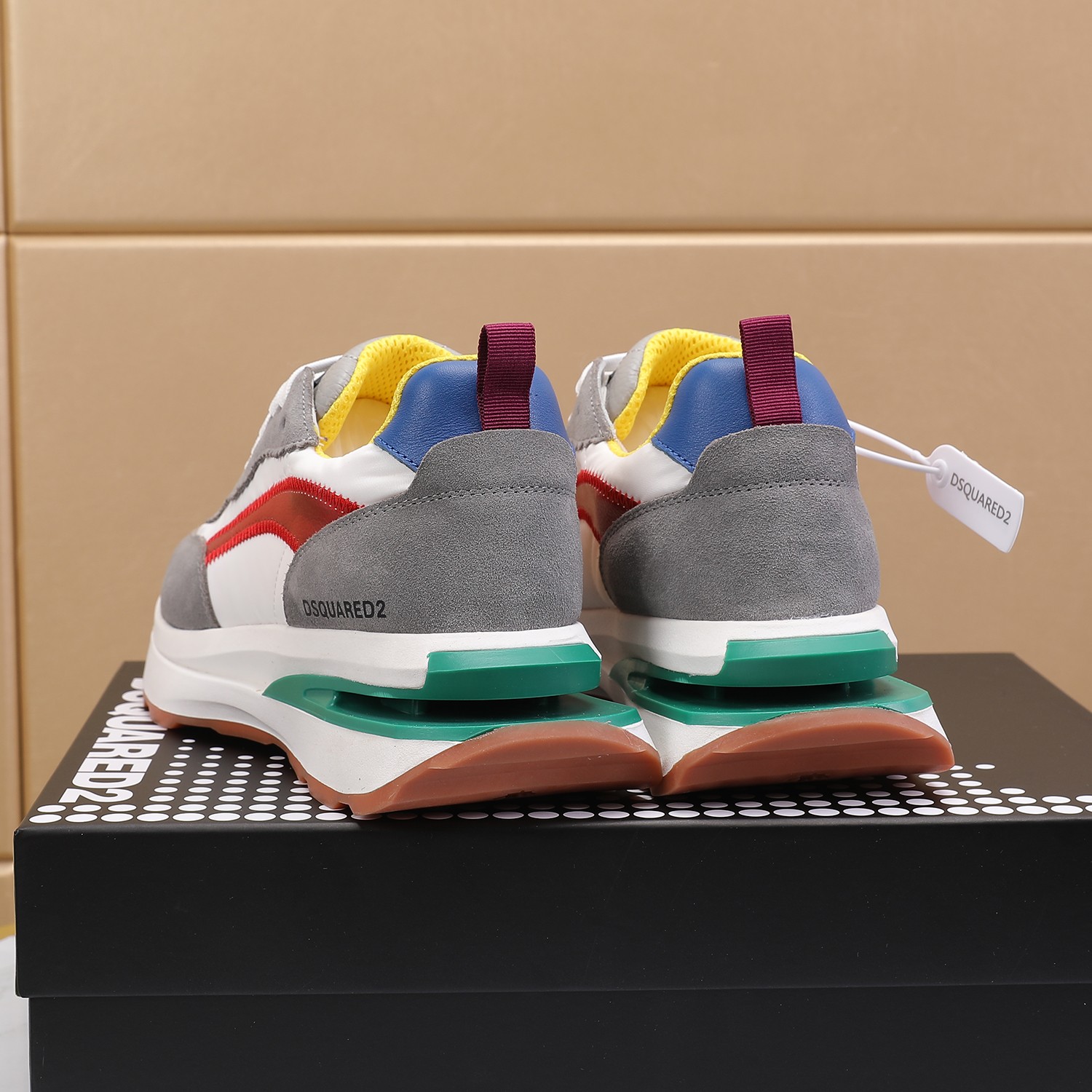 Men O*ff W*hite Top Sneakers