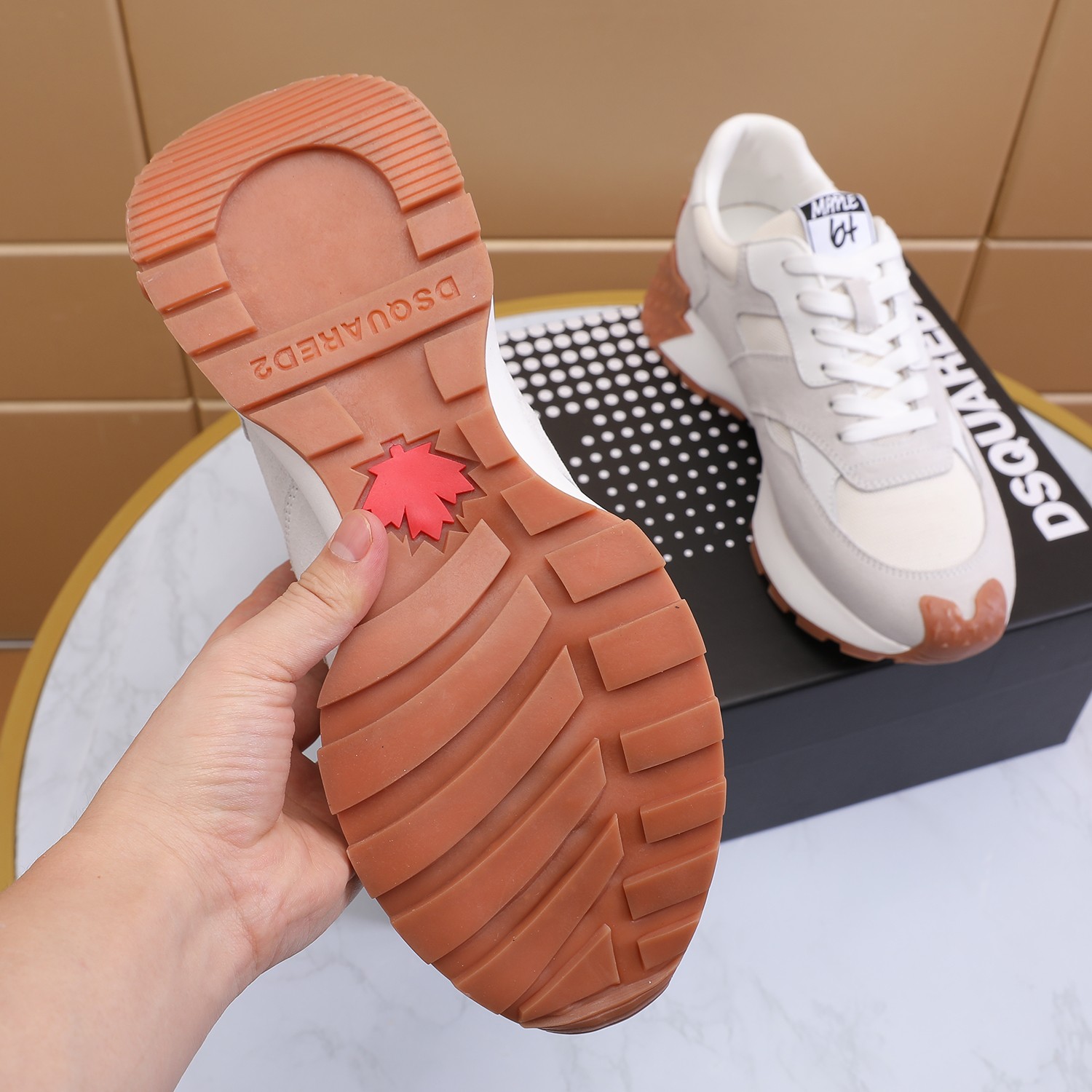 Men O*ff W*hite Top Sneakers