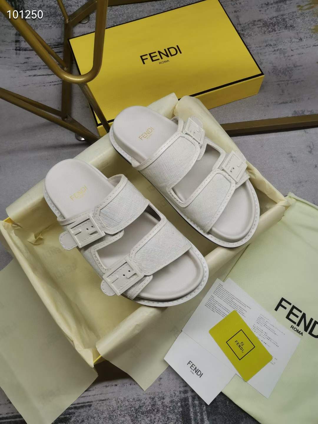 Women Men F*endi Top Sandals （ ）