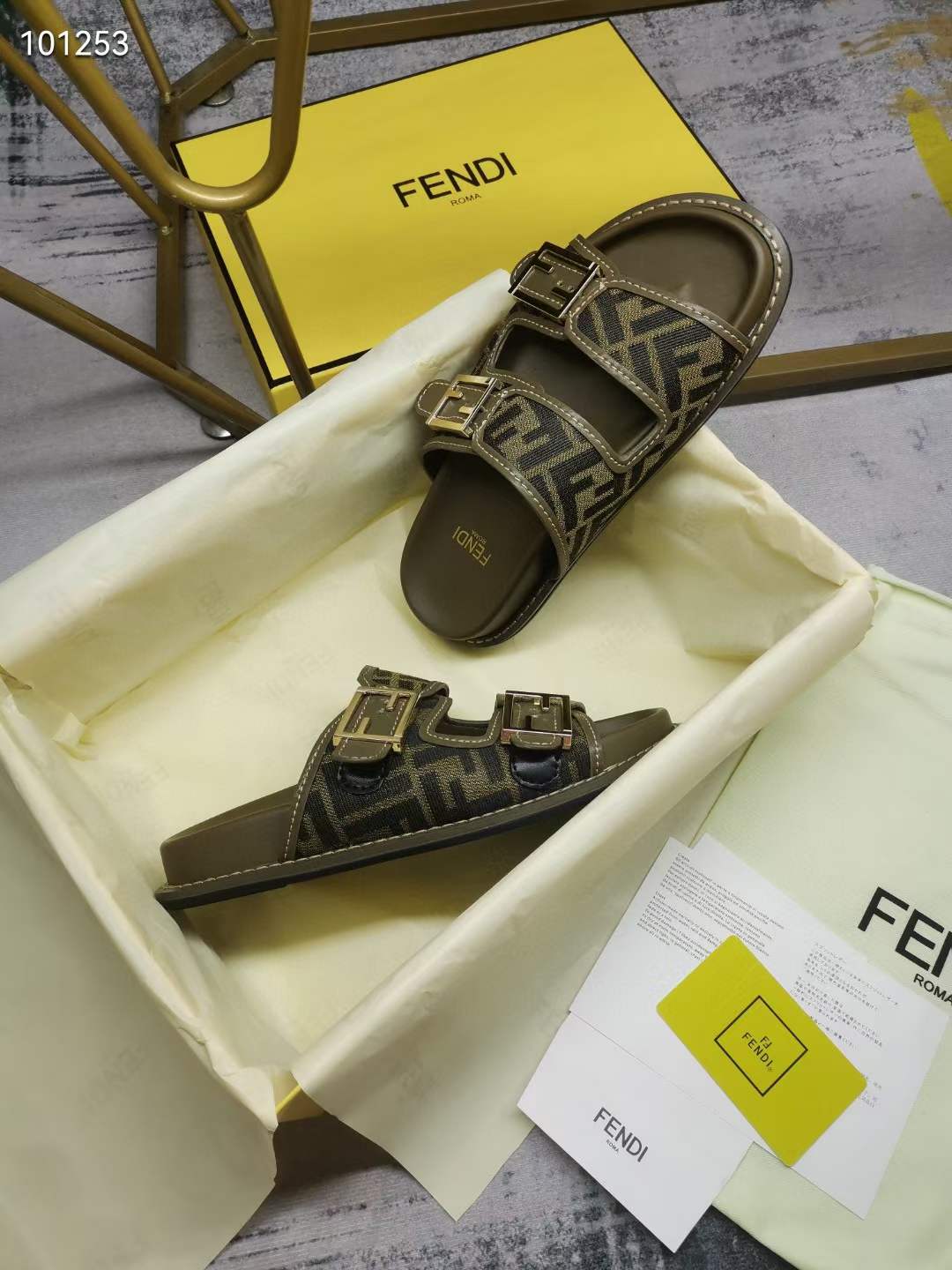 Women Men F*endi Top Sandals （ ）