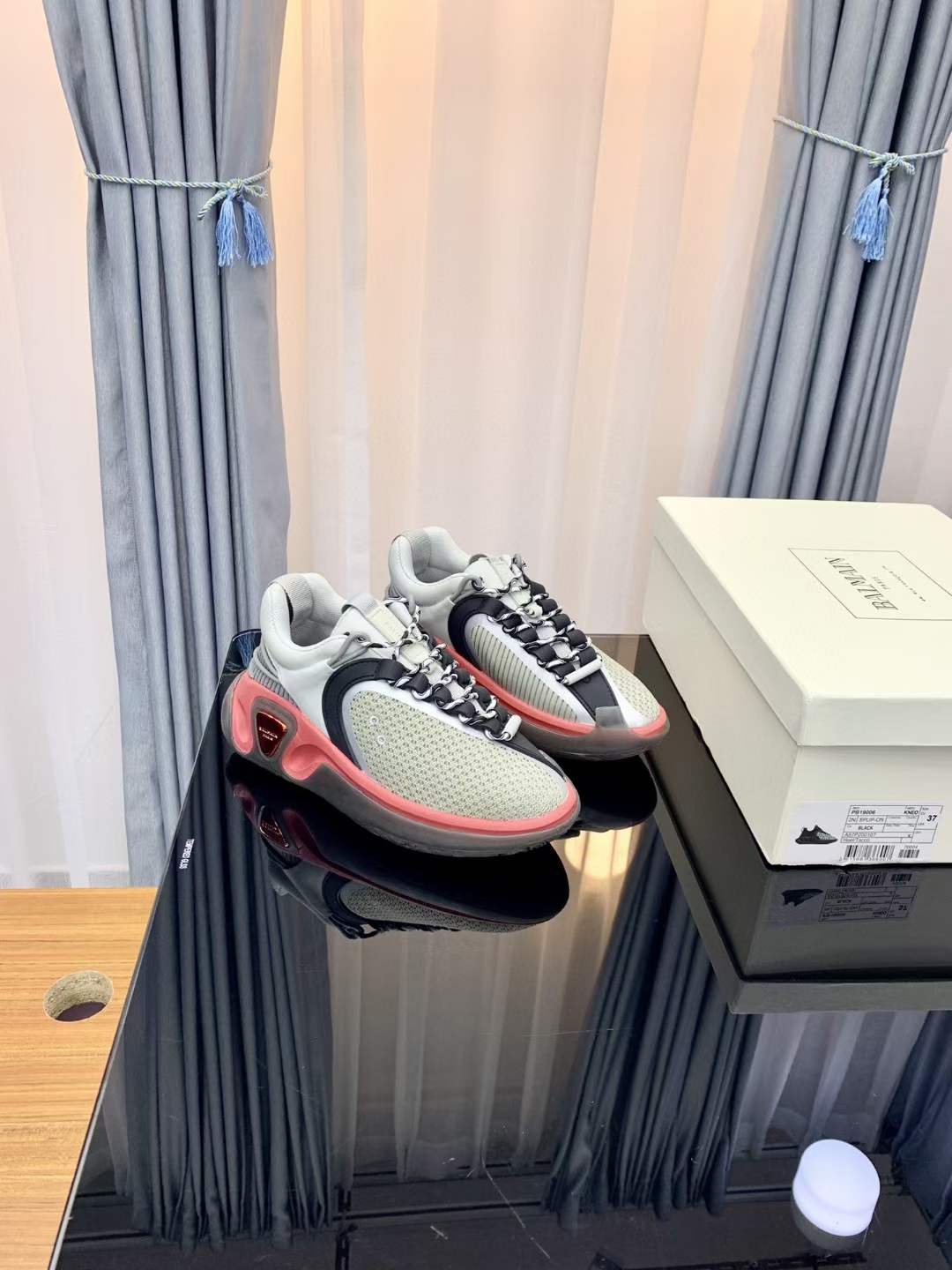 Men Women B*almain Top Sneakers