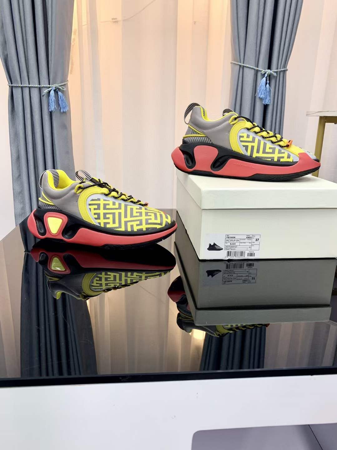 Men Women B*almain Top Sneakers