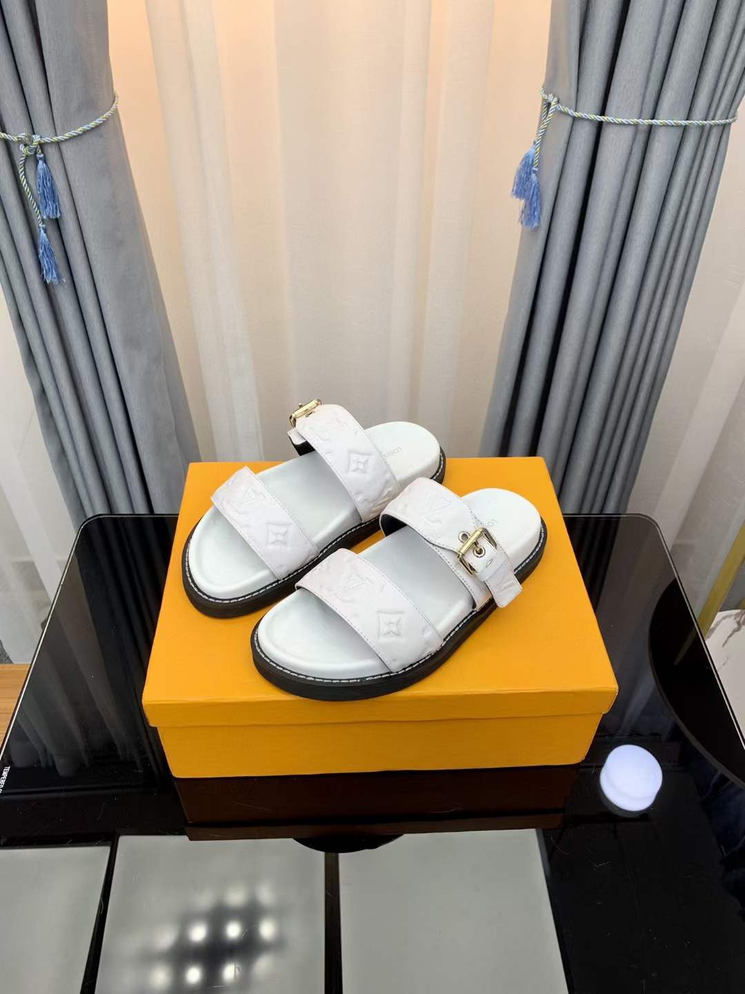 Copy Women Men L*ouis V*uitton Top Slippers