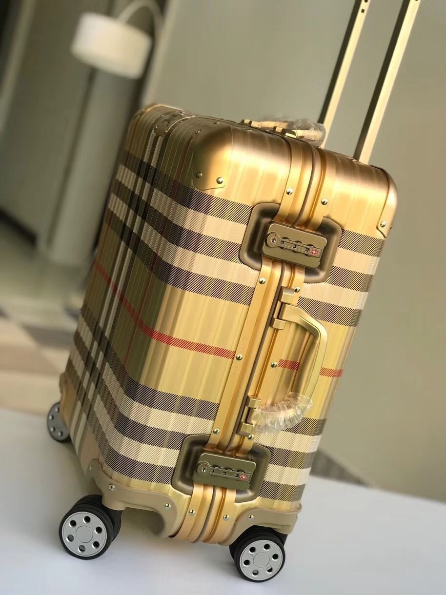 B*urberry Luggage