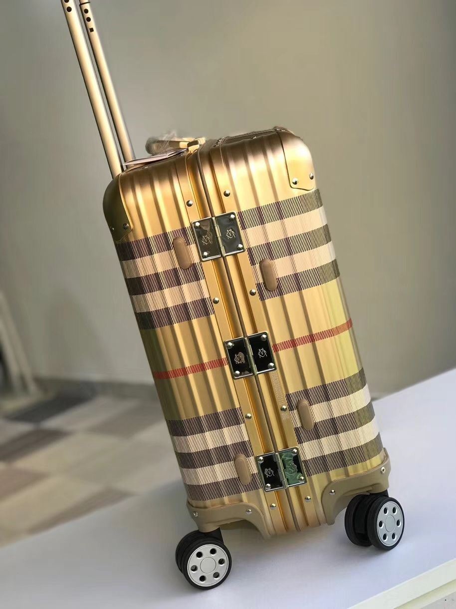 B*urberry Luggage