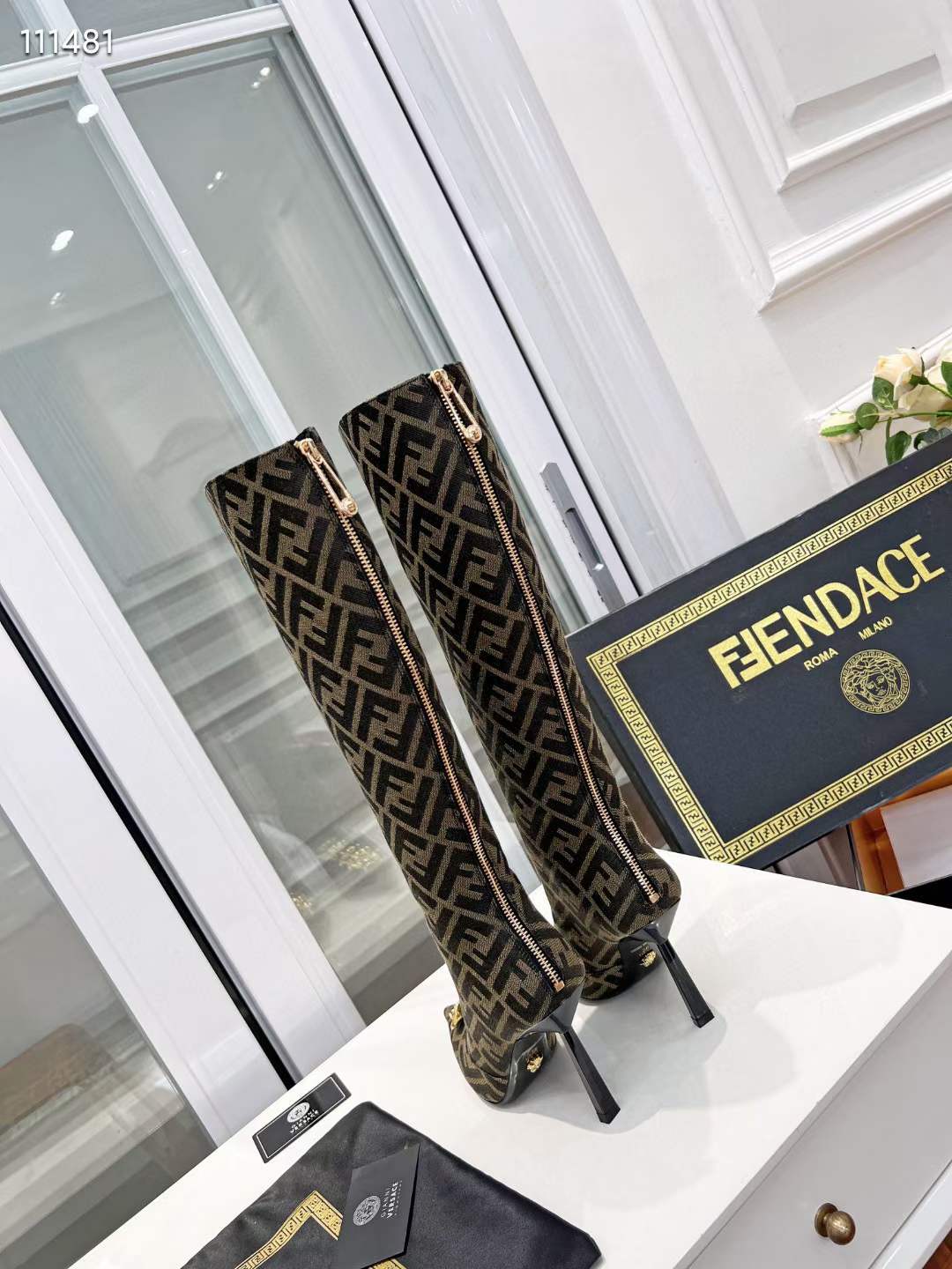 Women F*endi Top boots