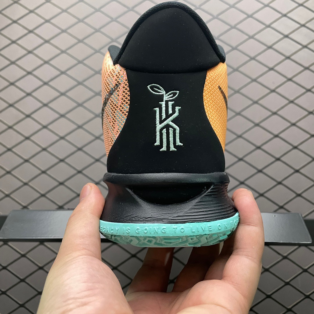 NIKE Kyrie 7 DD1446-800