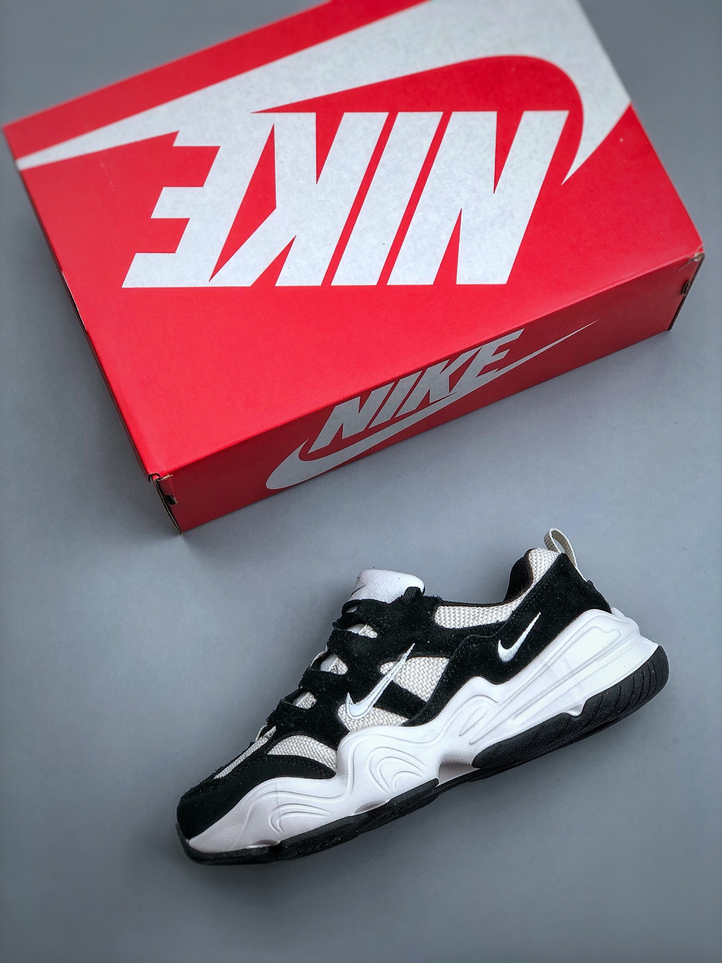 Men Women Nike m2k tekno