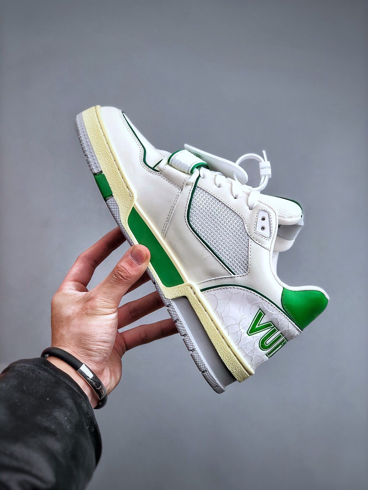 Men L*ouis V*uitton Top Sneakers