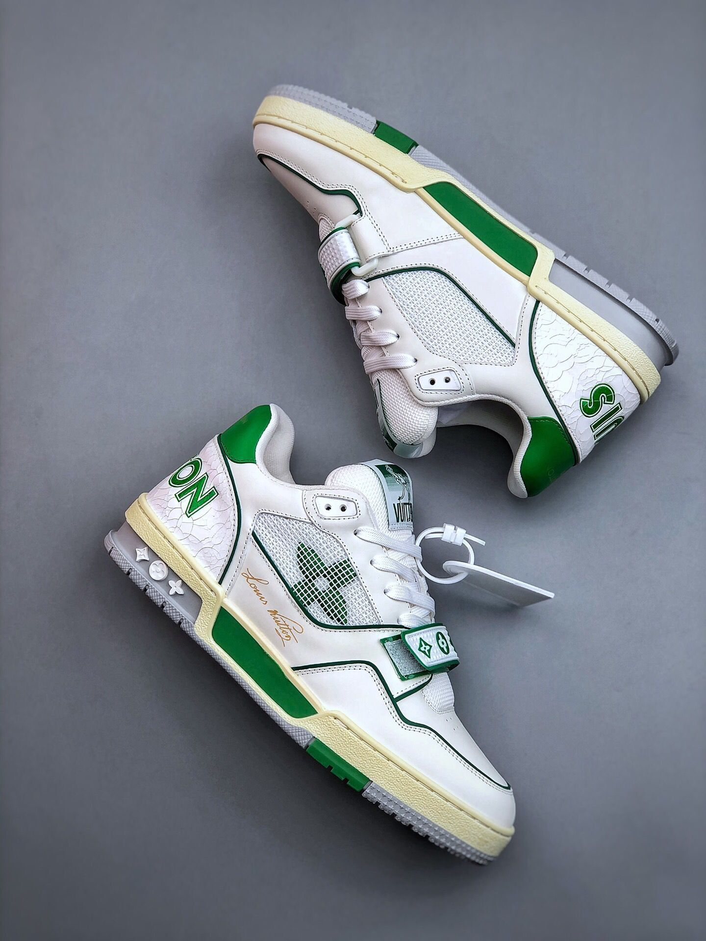 Men L*ouis V*uitton Top Sneakers