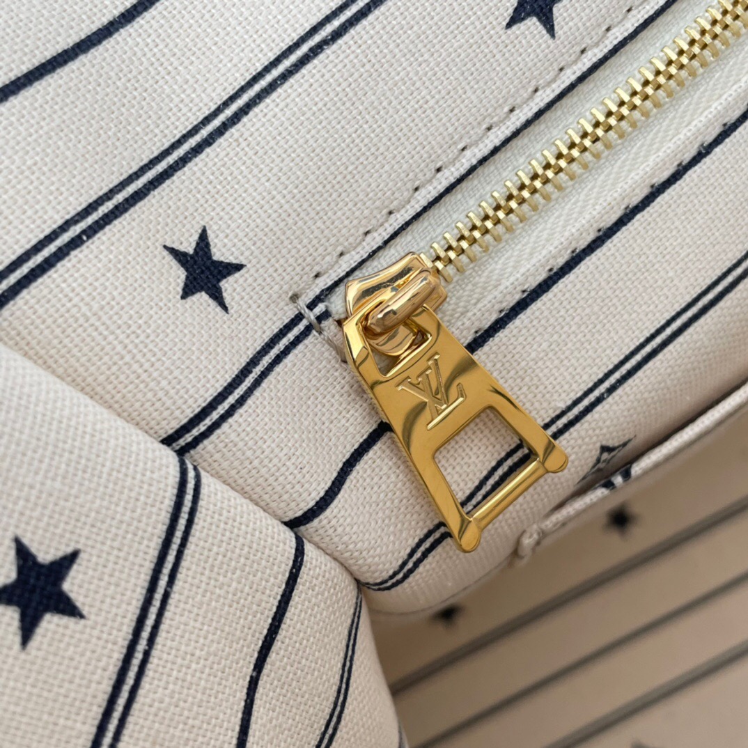 L*ouis V*uitton m20815 Top Bag