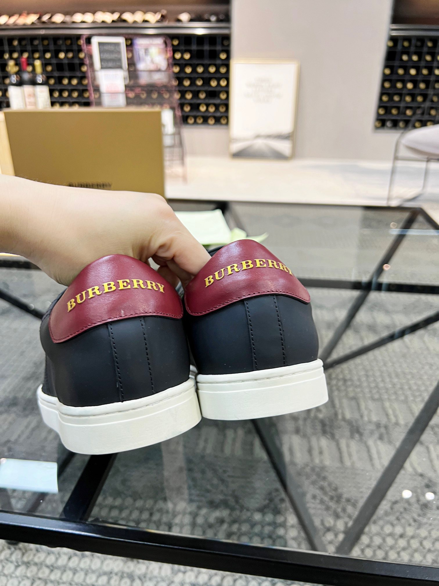 Men B*rberry Sneaker （）