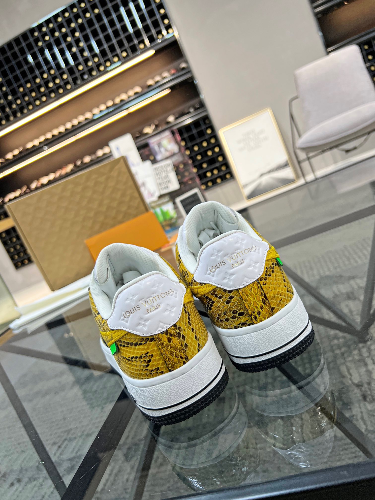 Men Women L*ouis V*uitton x NIKE Sneakers Maikesneakers