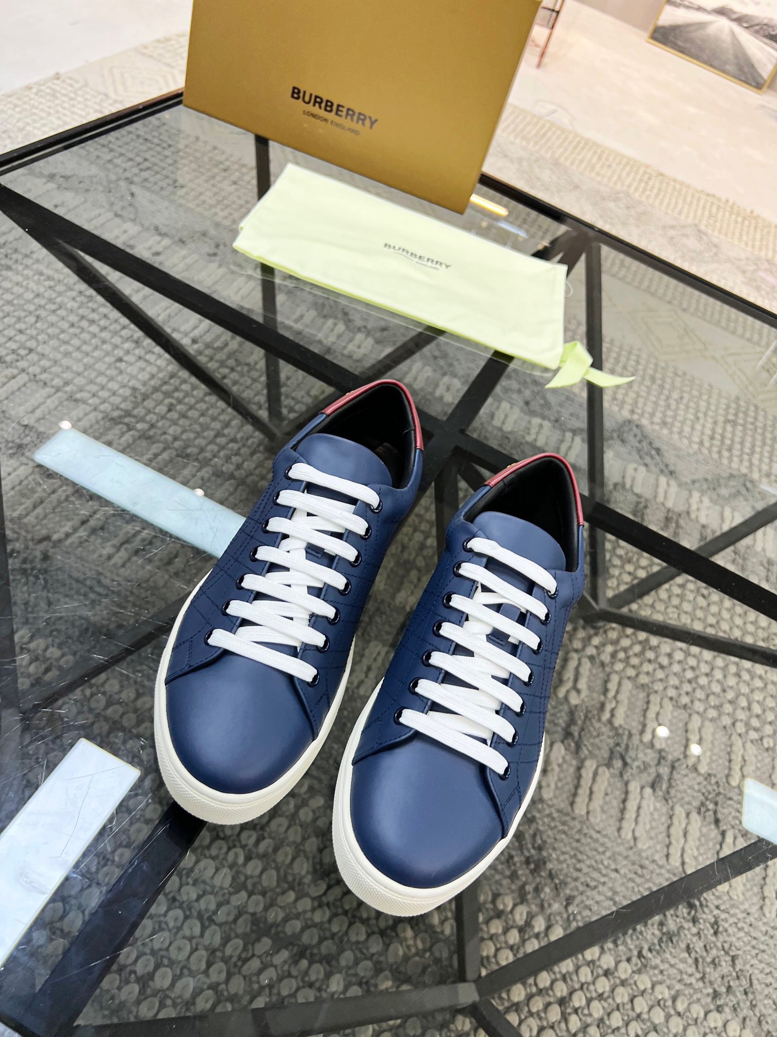 Men B*rberry Sneaker （）