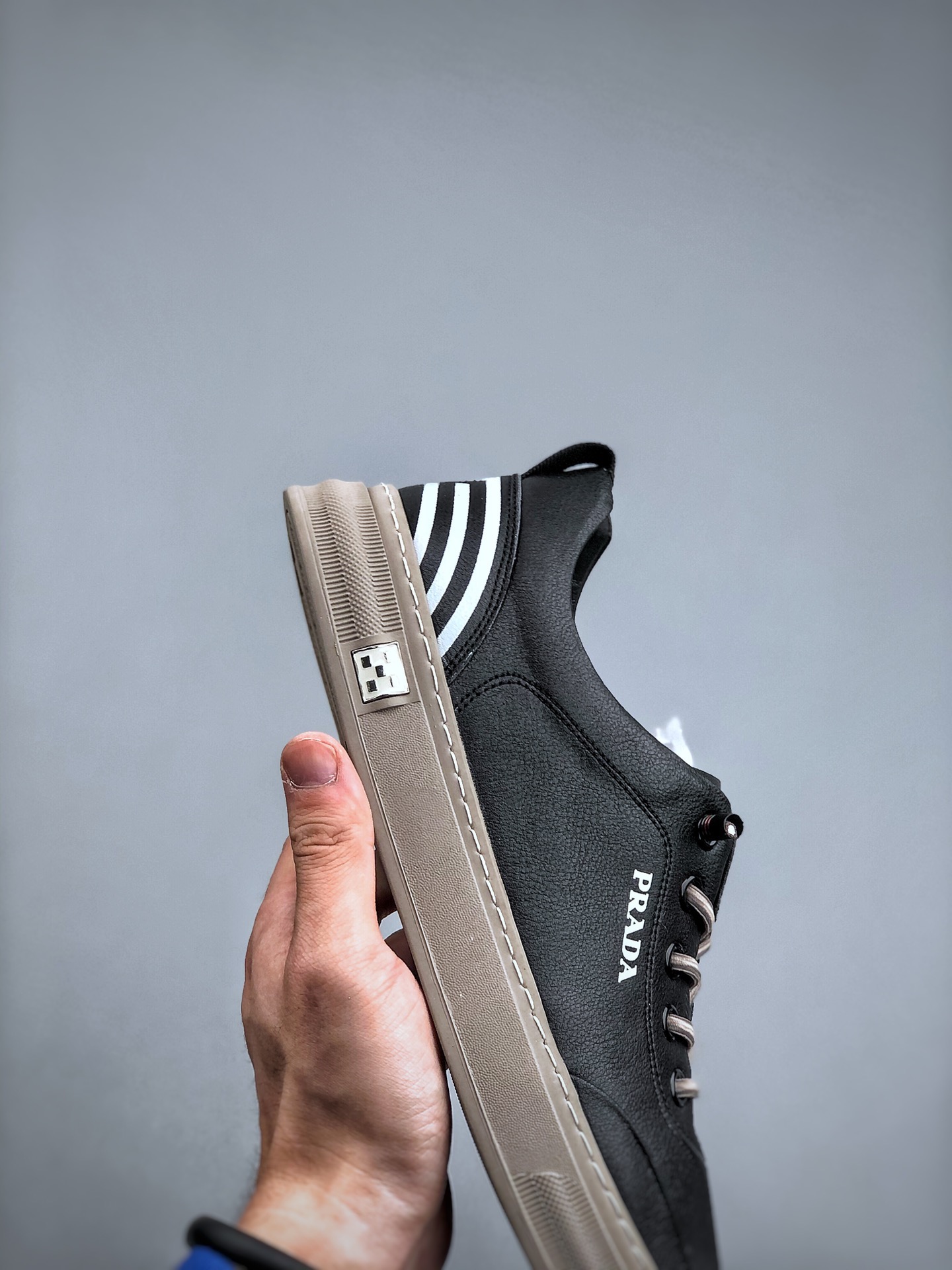 Men P*rada Top Sneaker （ ）