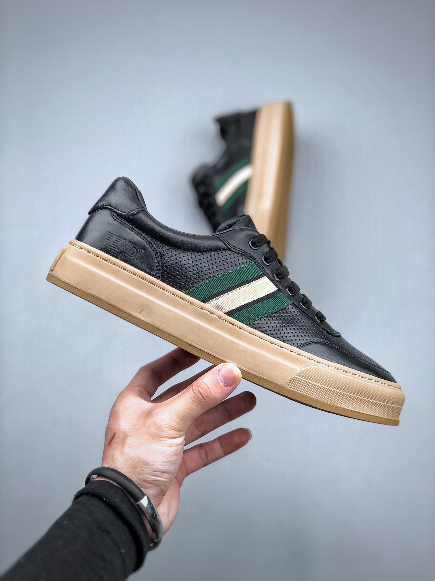 Men F*endi Top Sneaker （ ）