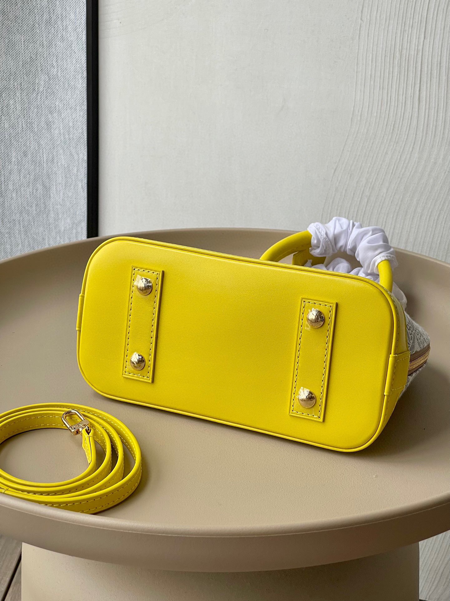 L*ouis V*uitton Top Bag