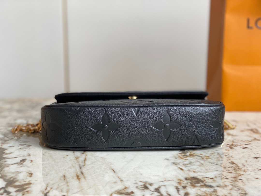 L*ouis V*uitton Top Bag