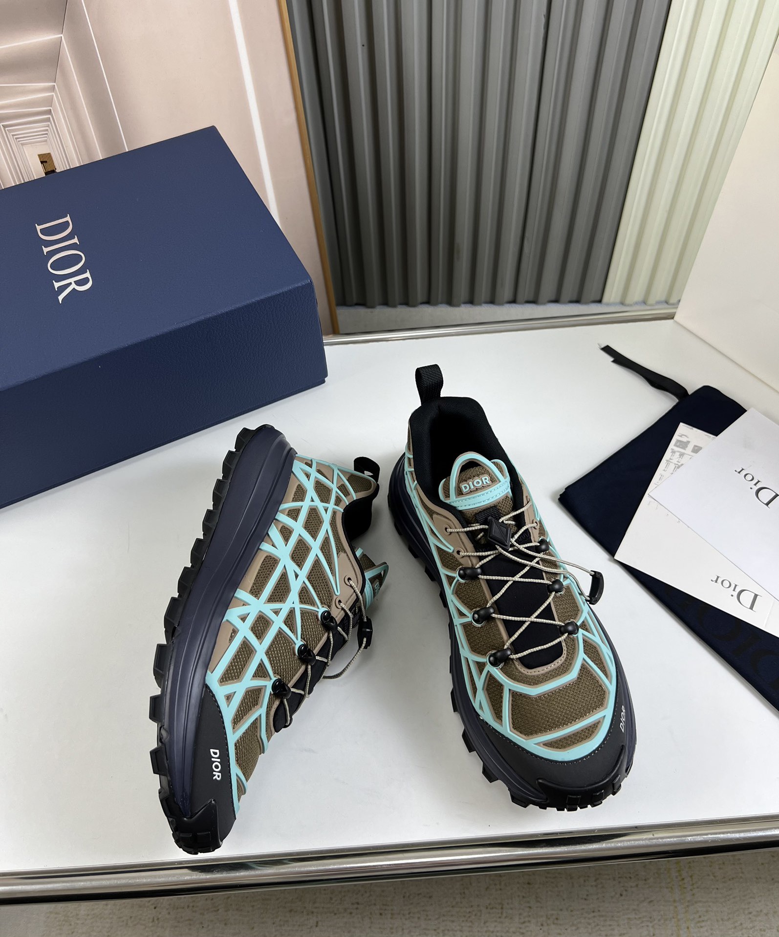 Men D*ior Top Sneakers