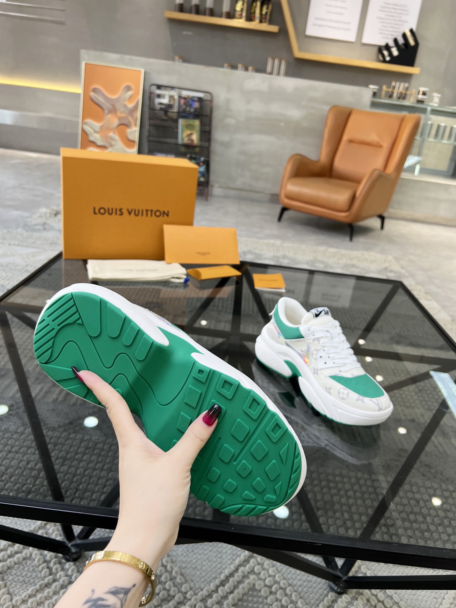 Men L*ouis V*uitton x NIKE Sneakers Maikesneakers