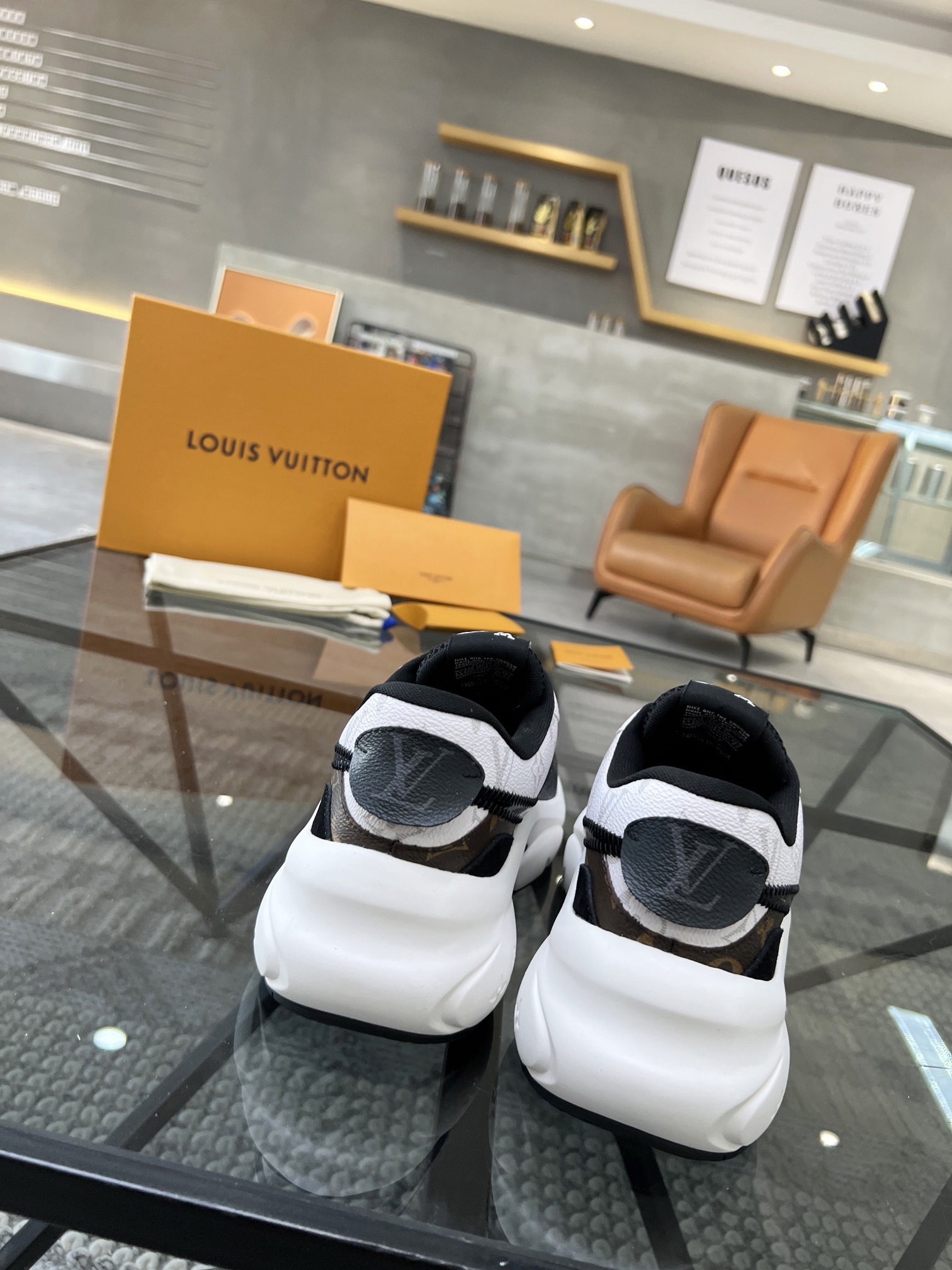 Men L*ouis V*uitton x NIKE Sneakers Maikesneakers