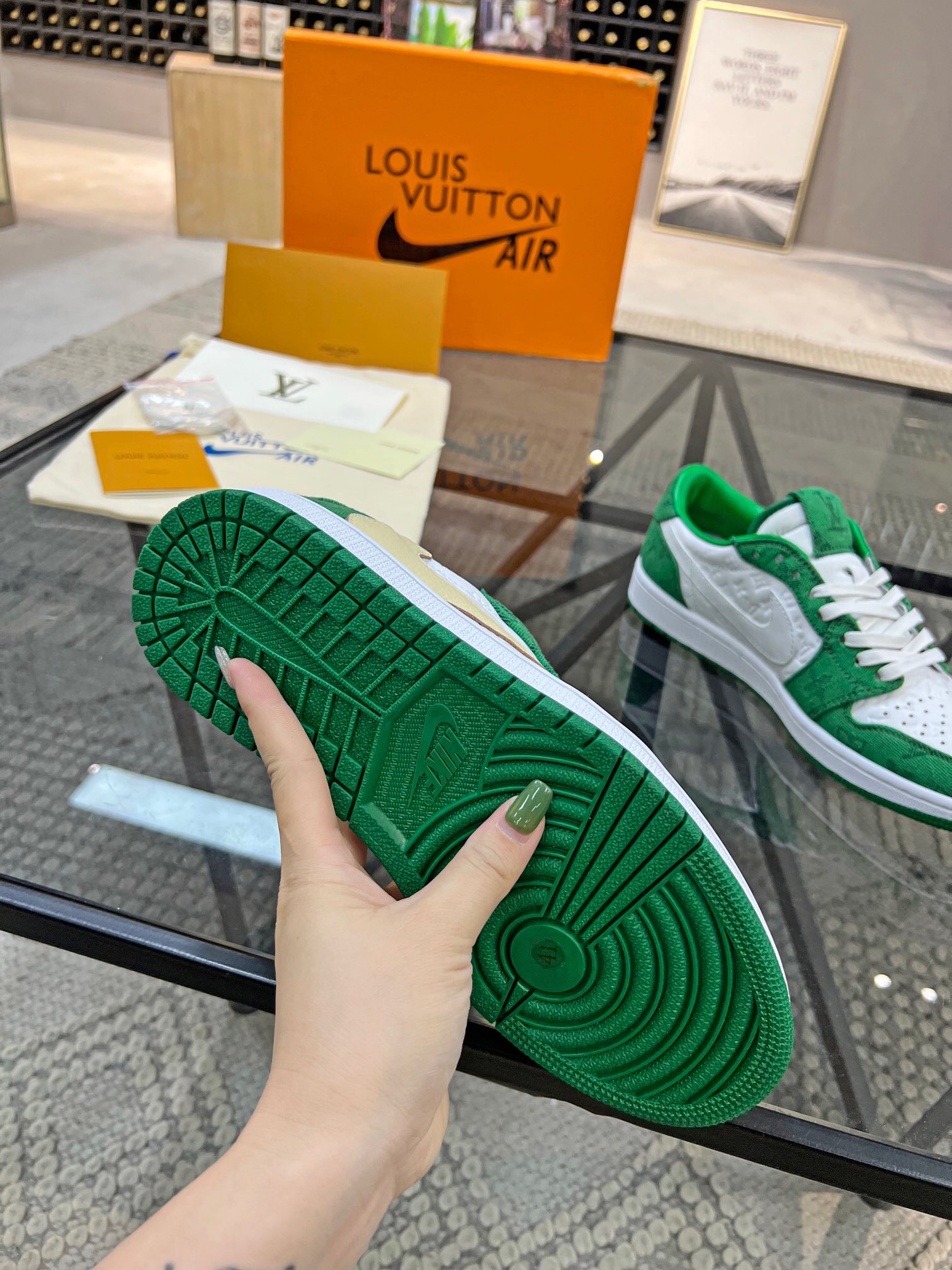 Men L*ouis V*uitton x NIKE Sneakers Maikesneakers