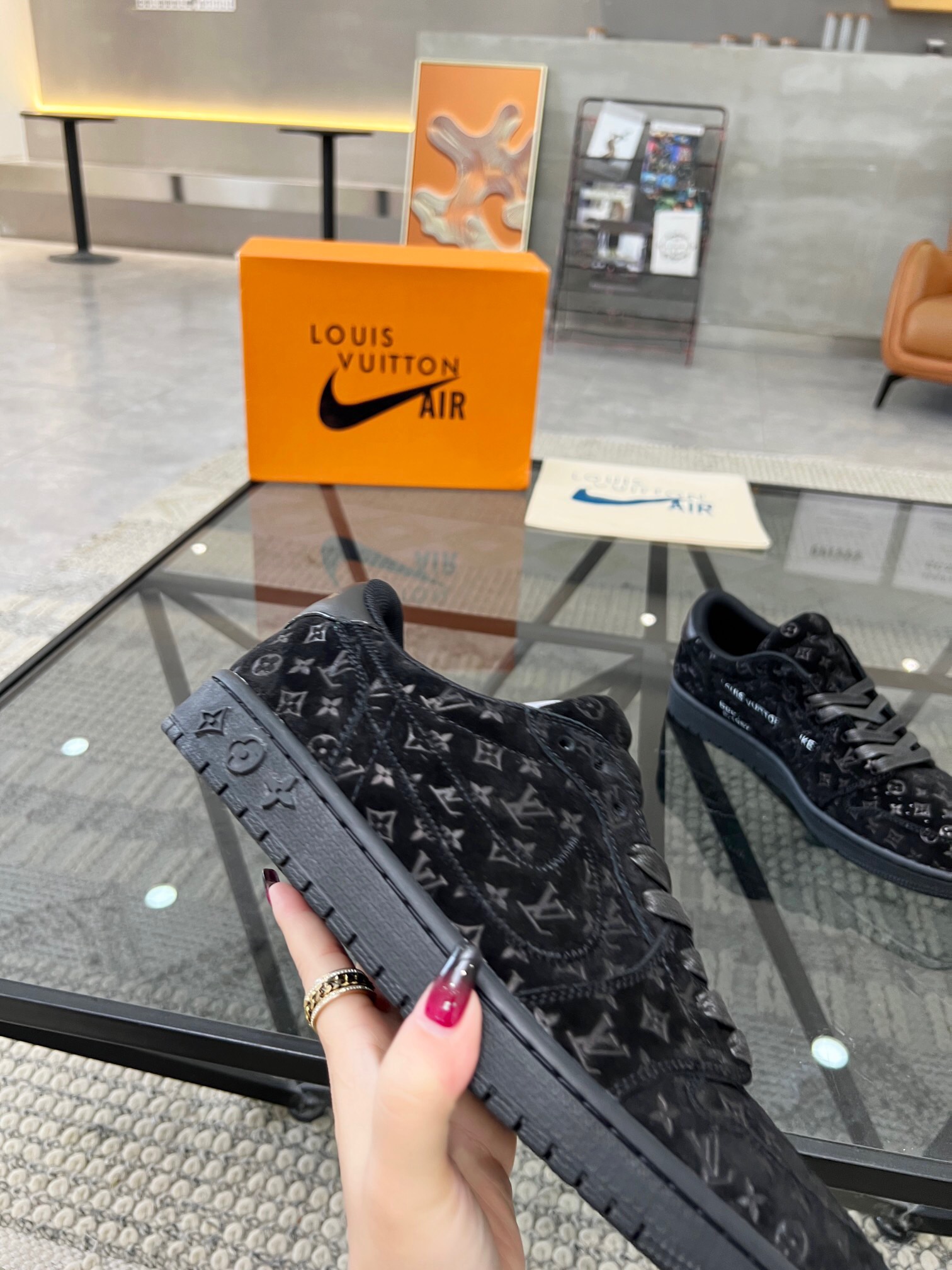 Men L*ouis V*uitton x NIKE Sneakers Maikesneakers