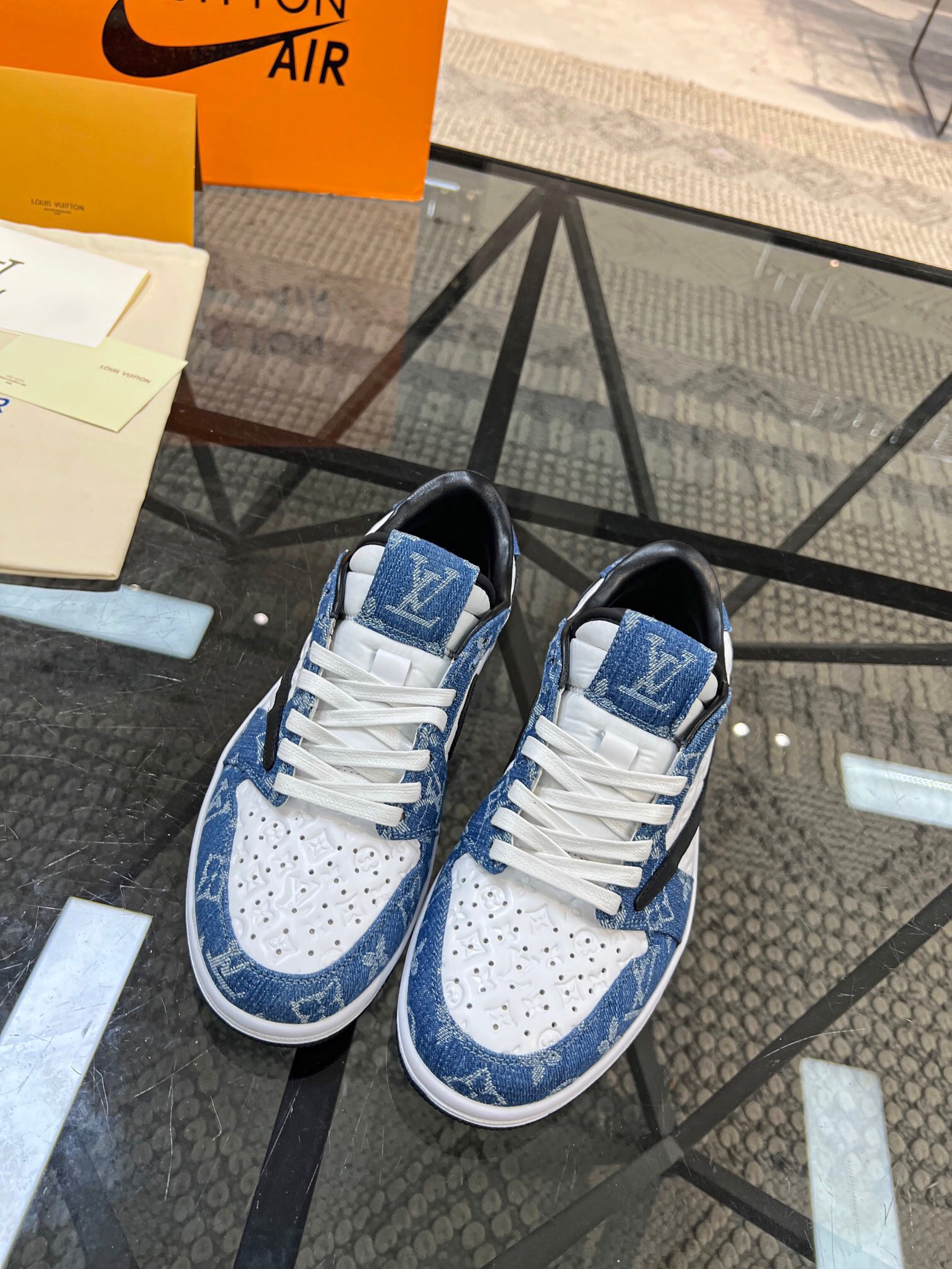 Men L*ouis V*uitton x NIKE Sneakers Maikesneakers