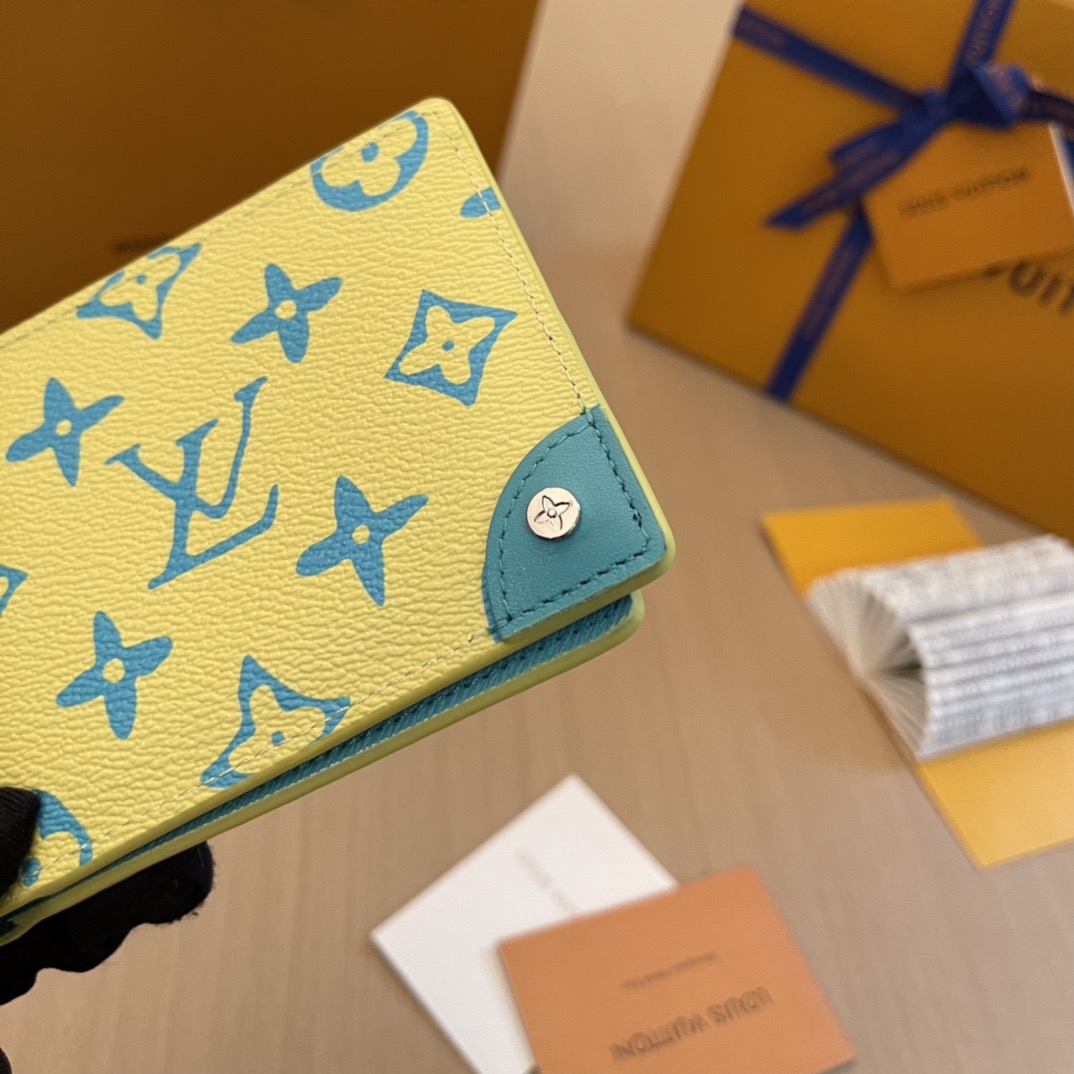 L*ouis V*uitton Top Bag