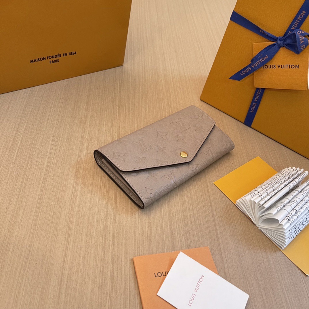 L*ouis V*uitton Top Bag