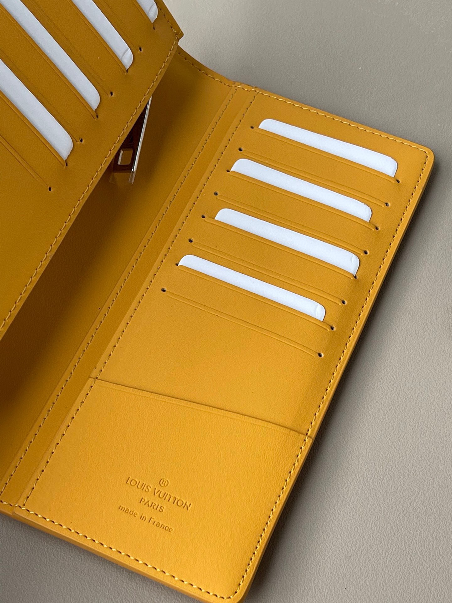 L*ouis V*uitton Top Bag